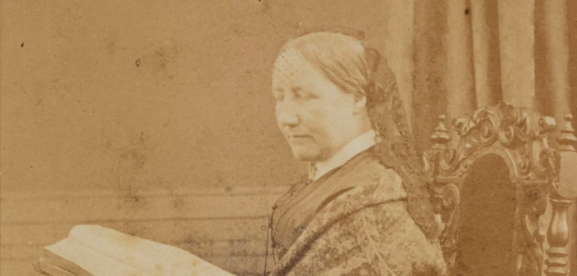 Elizabeth Gaskell's Visit to Chatsworth